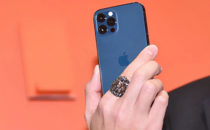巨野苹果手机维修分享iPhone12系列重启方法教程 